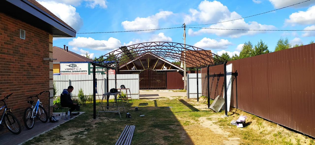 Навес из металлочерепицы